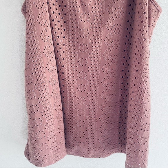 SHEIN eyelet mauve tank top - Picture 4 of 8